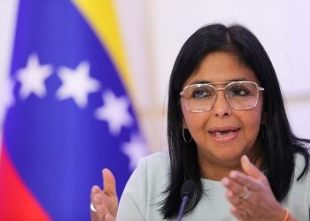 Vicepresidente de Venezuela: Washington impuso sus sanciones con el objetivo de apoderarse de nuestro petróleo