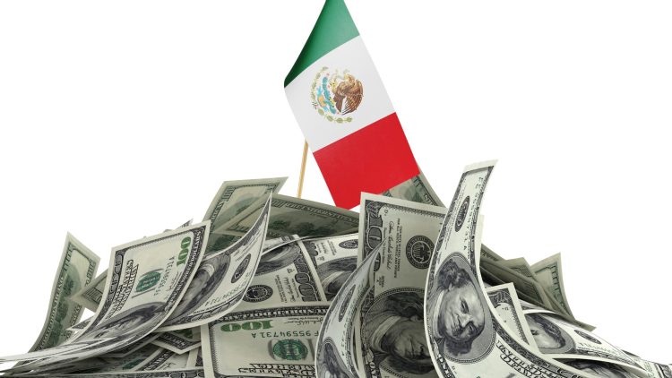 La economía de México mejora constantemente