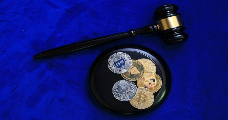 El presidente de Brasil ha firmado una legislación que permite al banco central del país regular las criptomonedas