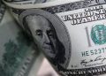 Candidato presidencial argentino propone adoptar dólar estadounidense para eliminar inflación