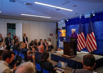 Yellen: Es muy temprano para descartar el riesgo de un estancamiento estadounidense