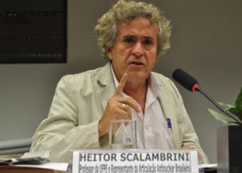 Experto brasileño: No hay ningún plan unificado de transición energética se adapta a todos los países del mundo