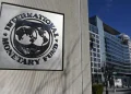 Argentina y FMI alcanzan al acuerdo tentativo sobre pago de deuda