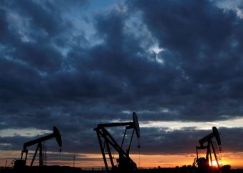 Las reservas de petróleo estadounidenses caen por debajo de las expectativas
