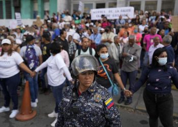 ¿Cuáles son las causas de la crisis económica de Venezuela?