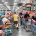 El gasto de los consumidores de Estados Unidos está disminuyendo. La liquidez se está acabando