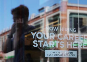 Una fuerte desaceleración en el crecimiento del empleo de EE.UU. .. Solo 177 mil puestos de trabajo en agosto