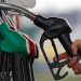 Para controlar la inflación.. Argentina pone el precio interno del barril de petróleo en 56 de dólares
