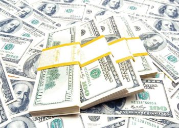 Funcionarios estadounidenses se dan cuenta de que el dólar se enfrenta a un futuro precario