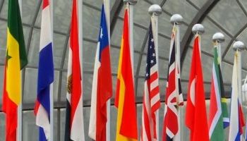 El primer ministro de India entrega el «martillo» de Brasil a la próxima presidencia del G20