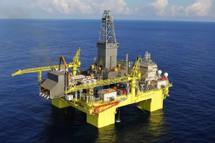 Disminución en el número de plataformas de exploración de petróleo y gas natural en Estados Unidos