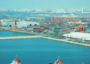 Apertura de la primera línea regular de transporte directo desde el puerto de Guangzhou a Brasil