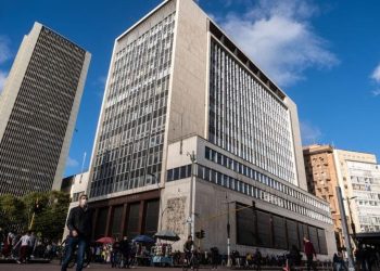 Entre rubia y morena