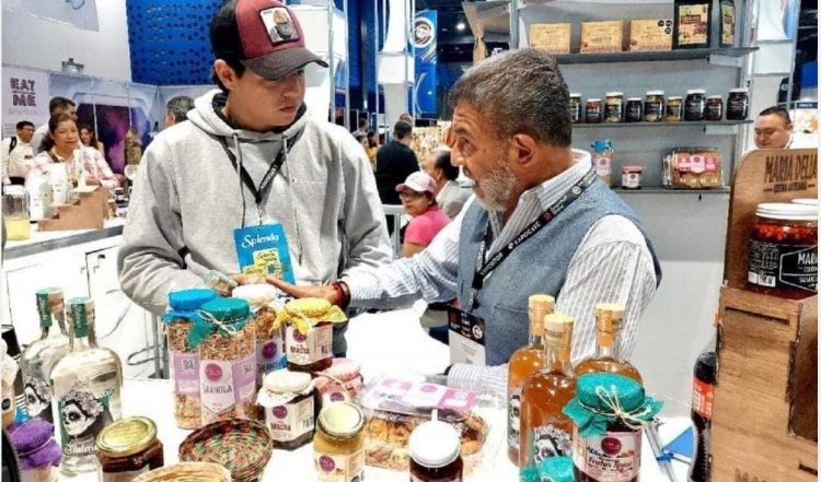 El programa «Estoy consumiendo localmente» crea crecimiento en el comercio y fortalece la economía