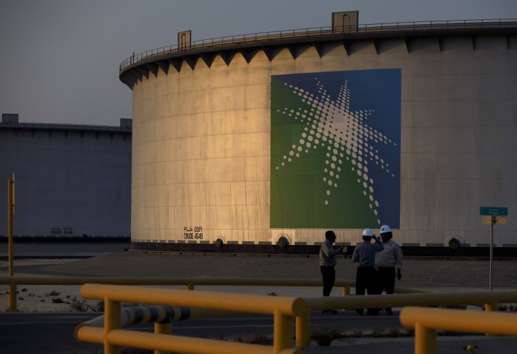 Aramco adquiere una cadena de gasolineras en Chile