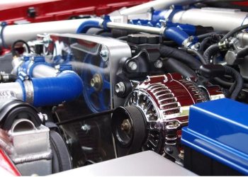 Huelga automotriz que involucra a casi 150 mil trabajadores sacude la economía de Estados Unidos