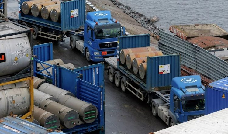 Brasil compra el primer cargamento de uranio a Rusia desde 1999