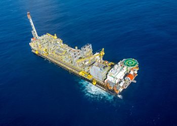 Brasil alcanza récord en producción de petróleo y gas natural