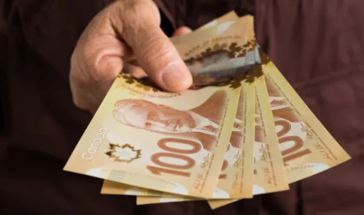 Todos los beneficios y créditos que los colombianos británicos recibirán del gobierno este otoño