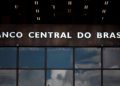 Presidente de Brasil nombra nuevos directores de banco central mientras continúan los recortes de tasas de interés