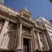 Banco Central de Argentina aumenta interés al 133%