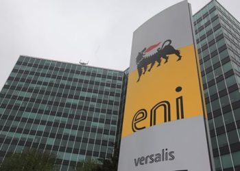 Venezuela recibe segundo envío de ayuda de combustible del italiano Eni