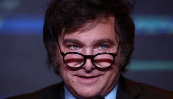 Inflación y economía resaltan los desafíos del nuevo Presidente de Argentina