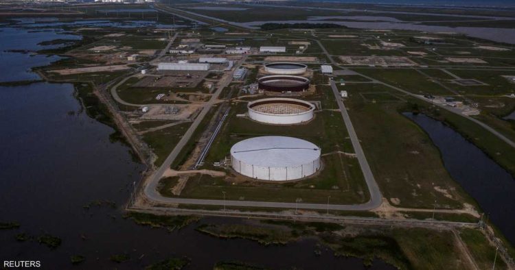 Energy Information Administration: Las reservas de petróleo crudo de EE.UU. aumentaron la semana pasada