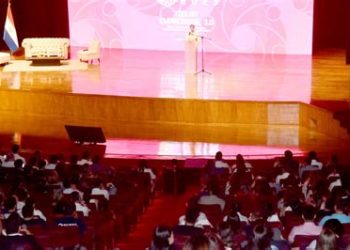 Jóvenes paraguayos instan al gobierno a apostar por microempresas