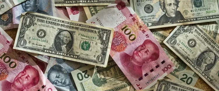 La tasa de inflación de Argentina aumenta a medida que la moneda local se deprecia frente al dólar