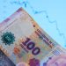 Presidente de Argentina no tiene dinero y debe iniciar medidas de austeridad con inflación del 180