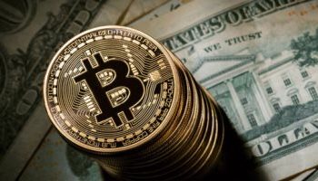 Empresas y fondos compiten por atraer a los inversores de Bitcoin