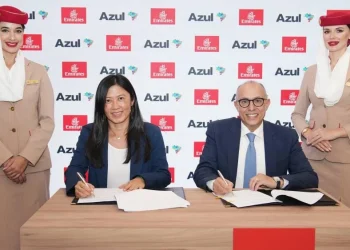 Emirates Airlines y Azul Brazil Airlines amplían su asociación para ofrecer beneficios de fidelidad