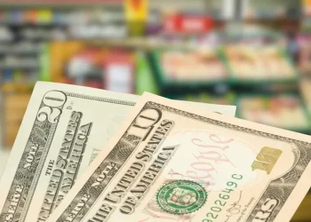 El dólar se mantiene estable mientras los inversores observan los datos económicos clave de EE.UU.