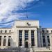 El Wall Street Journal informa que el respaldo a la economía y las tasas de interés han provocado pérdidas de 114.3 mil millones de dólares al Banco Federal de Estados Unidos.