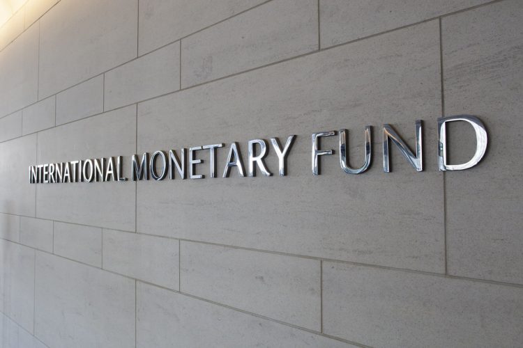 El FMI recomienda garantizar la asistencia social para los más pobres en Argentina