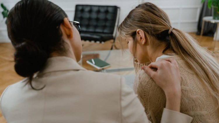 En el año 2023, los ingresos de las mujeres en Brasil son un 20% más bajos que los de los hombres.