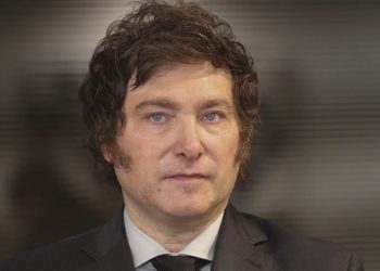 El presidente de Argentina señala a una ‘casta’ política como la culpable de las alarmantes cifras de pobreza.