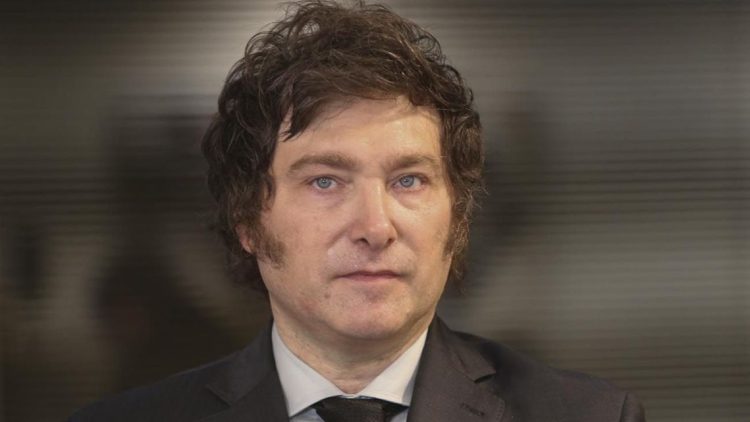 El presidente de Argentina señala a una ‘casta’ política como la culpable de las alarmantes cifras de pobreza.