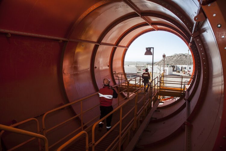 Codelco de Chile forjará asociación con el litio en medio de impulso a la energía verde