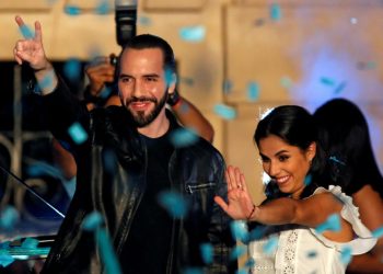 Bukele juramentará su segundo mandato y promete reformas económicas: una «medicina amarga» para El Salvador