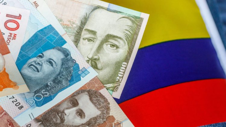 Colombia enfrenta una crisis fiscal mientras la recaudación de impuestos se desploma