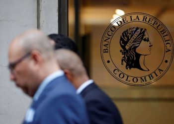 El Banco Central de Colombia recorta la tasa de interés en medio de desafíos económicos