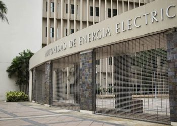 La Junta de Supervisión Fiscal de Puerto Rico presiona para reabrir audiencia sobre el plan de deuda de servicios públicos de energía después de fallo judicial