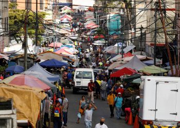 Disminución de la Inflación en Venezuela: Persisten las Dificultades para los Ciudadanos en Medio del Aumento de los Costos de Vida