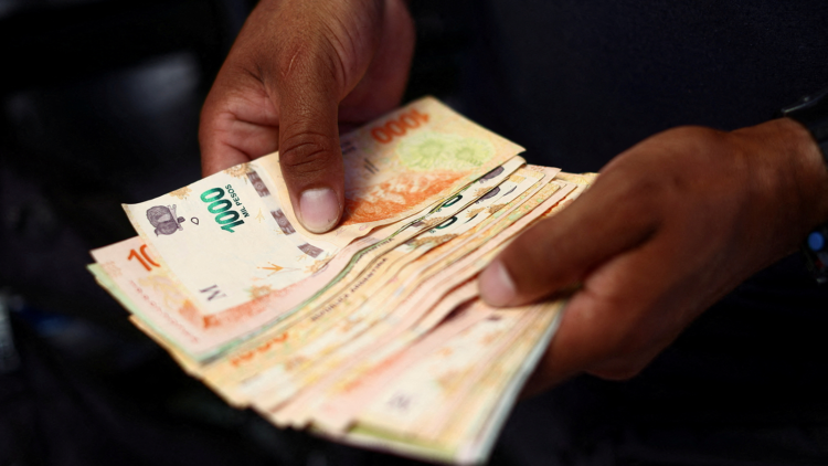 La Recesión de Argentina Continúa en Medio de Medidas de Austeridad