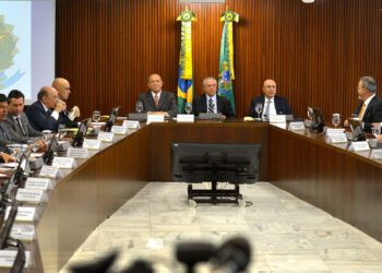 El Gobierno de Brasil Considera Aumentos de Impuestos para Equilibrar el Presupuesto de 2023