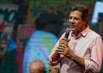 Ajustes Presupuestarios de Brasil: Equilibrando Objetivos Fiscales en Medio de Preocupaciones de Inversores