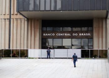 Banco Central de Brasil se Prepara para Aumentos en la Tasa de Interés Ante Preocupaciones Inflacionarias