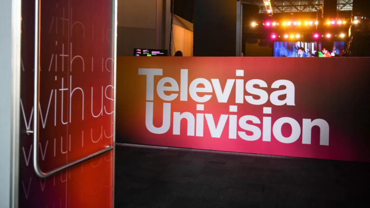 TelevisaUnivision Nombra a Daniel Alegre como CEO en Medio de Desafíos Financieros